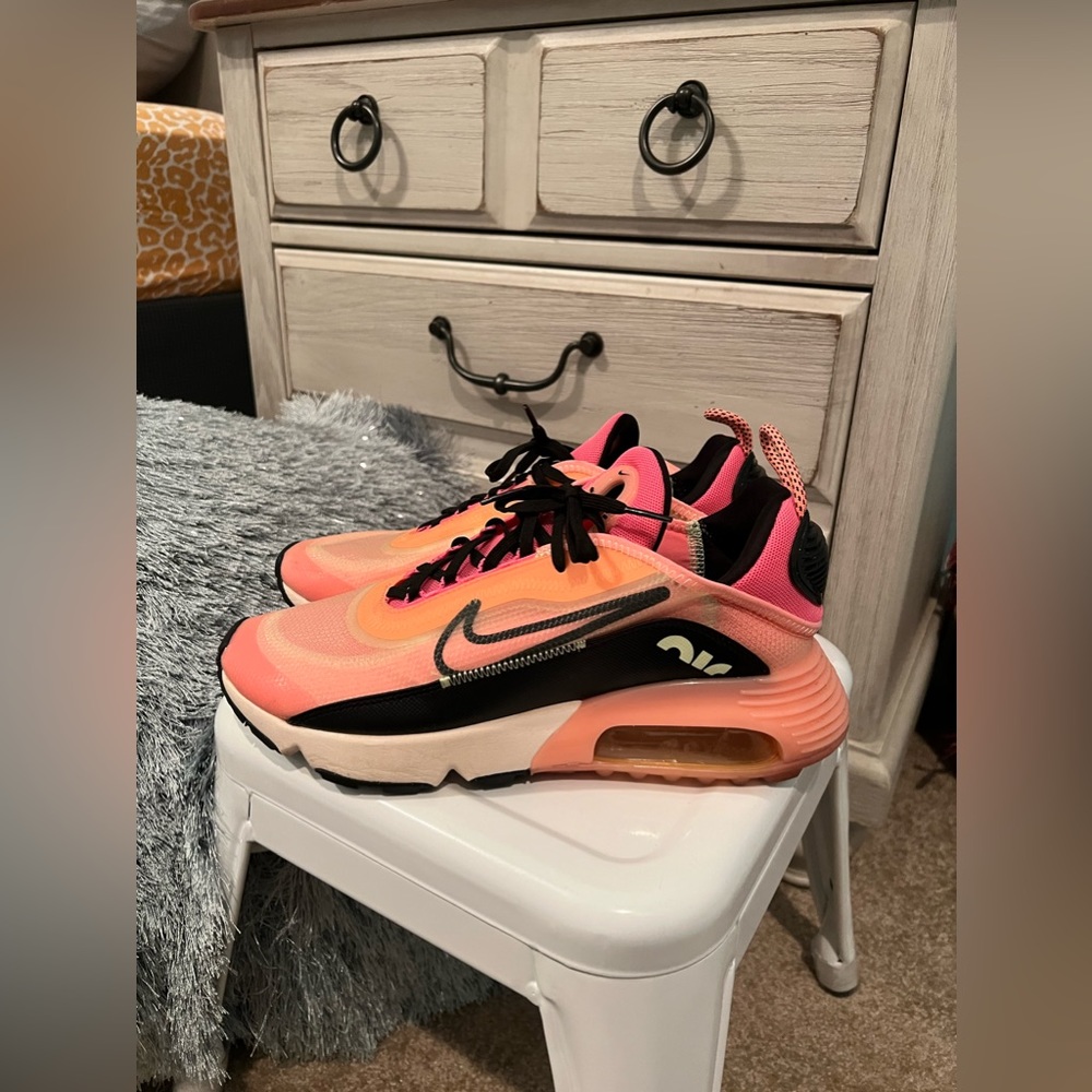Nike Air Max 2090